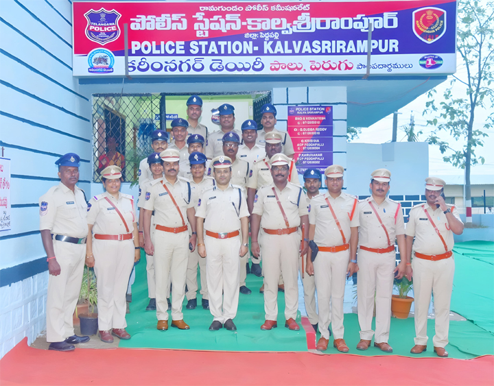 నిరంతరం అప్రమత్తంగా ఉంటూ ప్రజలకు అందుబాటులో ఉండాలి