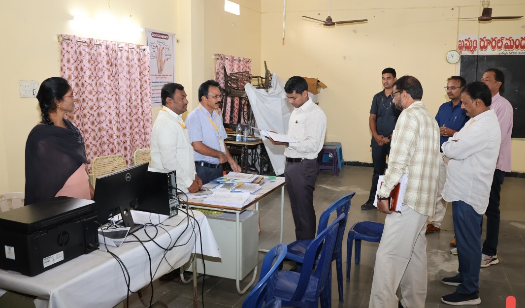 పకడ్బందీ ఏర్పాట్లతో మున్సిపాలిటీల నామినేషన్ల స్వీకరణ ప్రక్రియ