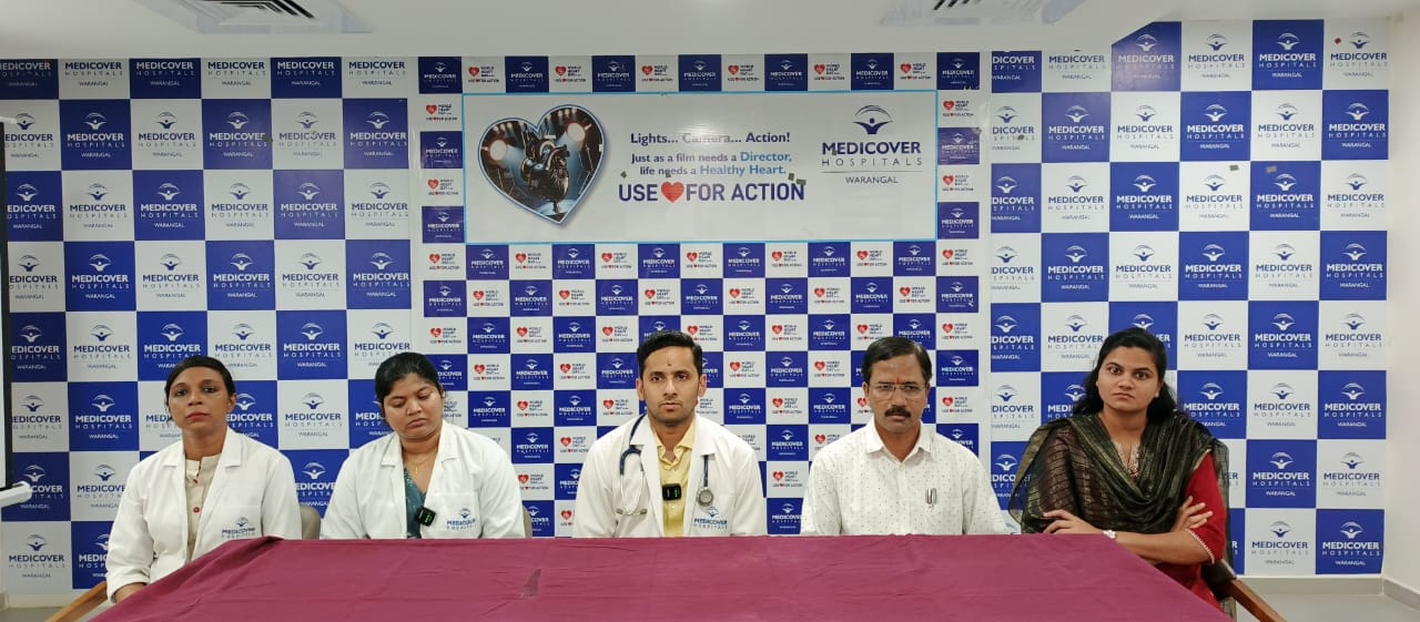 రోగి ఇంటి వద్దకే నాణ్యమైన వైద్యం.. వరంగల్ మెడికవర్ హాస్పిటల్