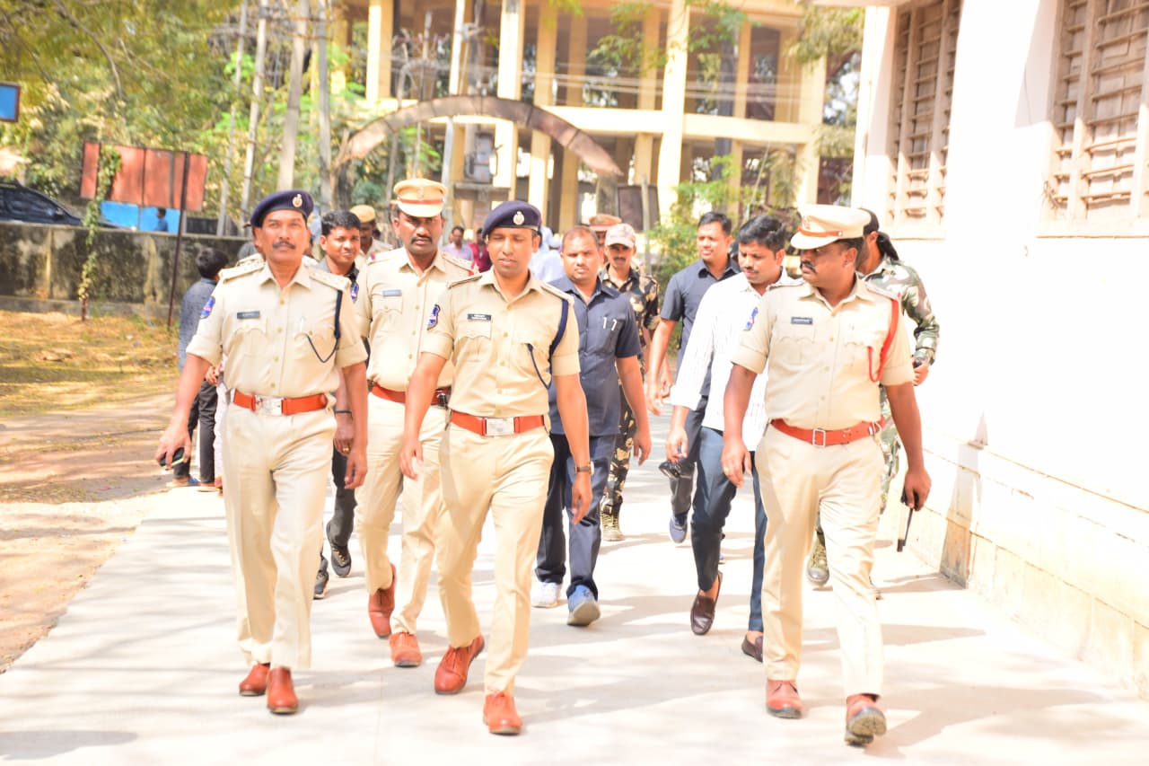 జిల్లా పరిధిలో ప్రశాంతంగా కొనసాగుతున్న మున్సిపల్ ఎన్నికలు: జిల్లా ఎస్పీ శ్రీ అశోక్ కుమార్ ఐపీఎస్.