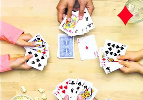 పేకాట స్థావరం పై పోలీసుల దాడి…