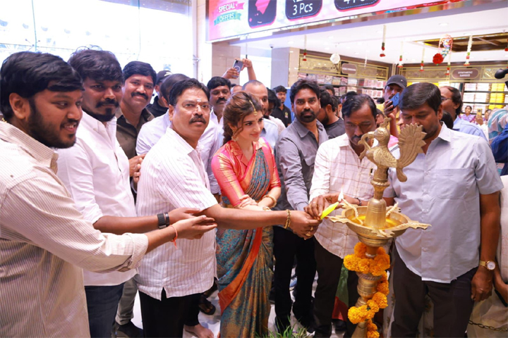 ఖమ్మంలో మాంగళ్య షాపింగ్ మాల్ 30వ శాఖ ప్రారంభం