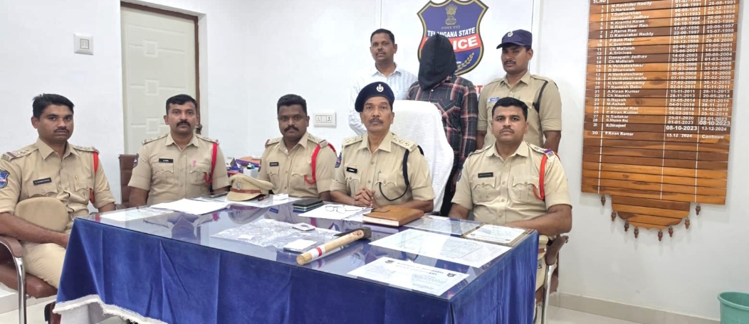 బిల్డర్ హత్య కేసులో నిందితుని ఆరెస్ట్ 